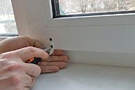 установка жалюзі на вікна